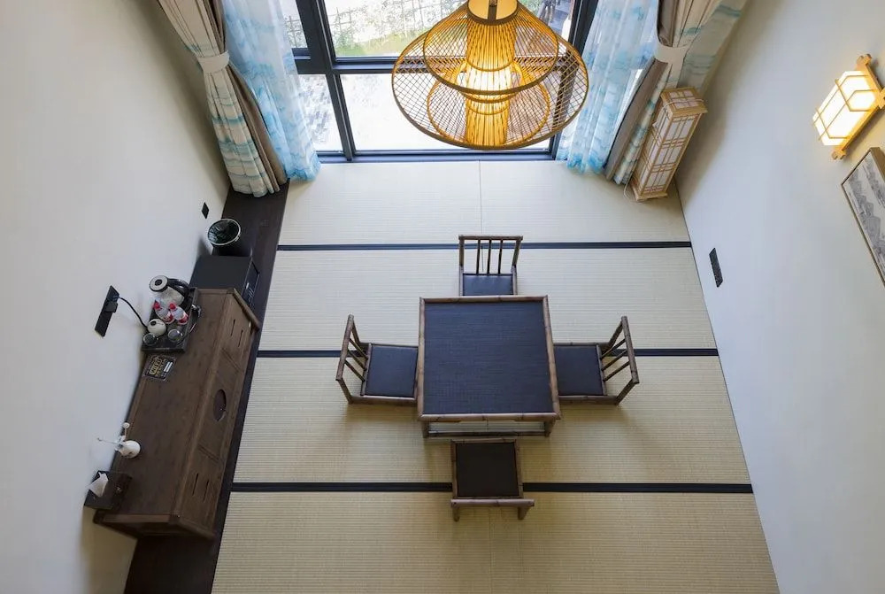Floral Hotel Ningbo Dongqianlake Guanyi