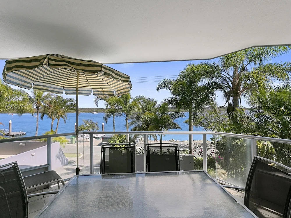 Endless Water Views in Noosaville Noosa Heads - Unit 3 Noosa Moorings, 303 Gympie Terrace