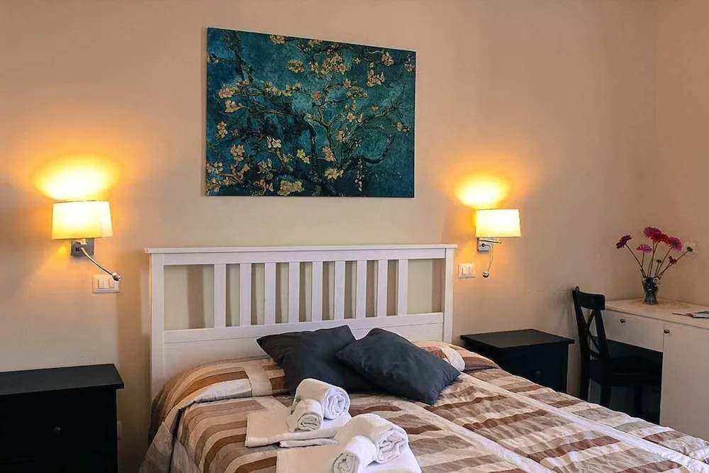 Residenze Serventi Longhi