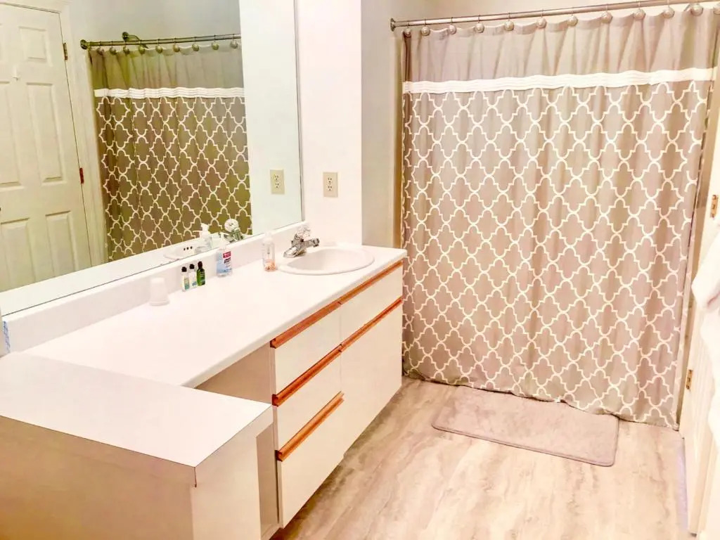 F3 Fairway Village Condo with great mountain views, 8 minute walk from Omni Mount Washington Hotel