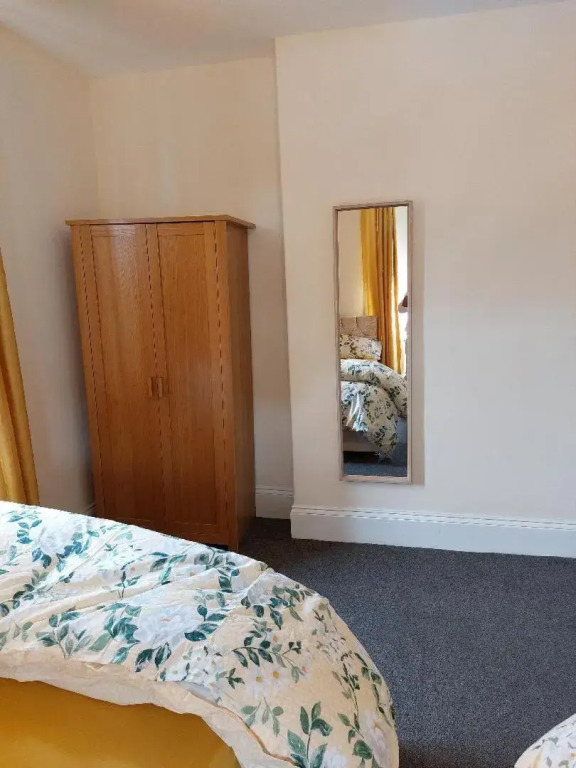 Excellent 2 bedroom flat