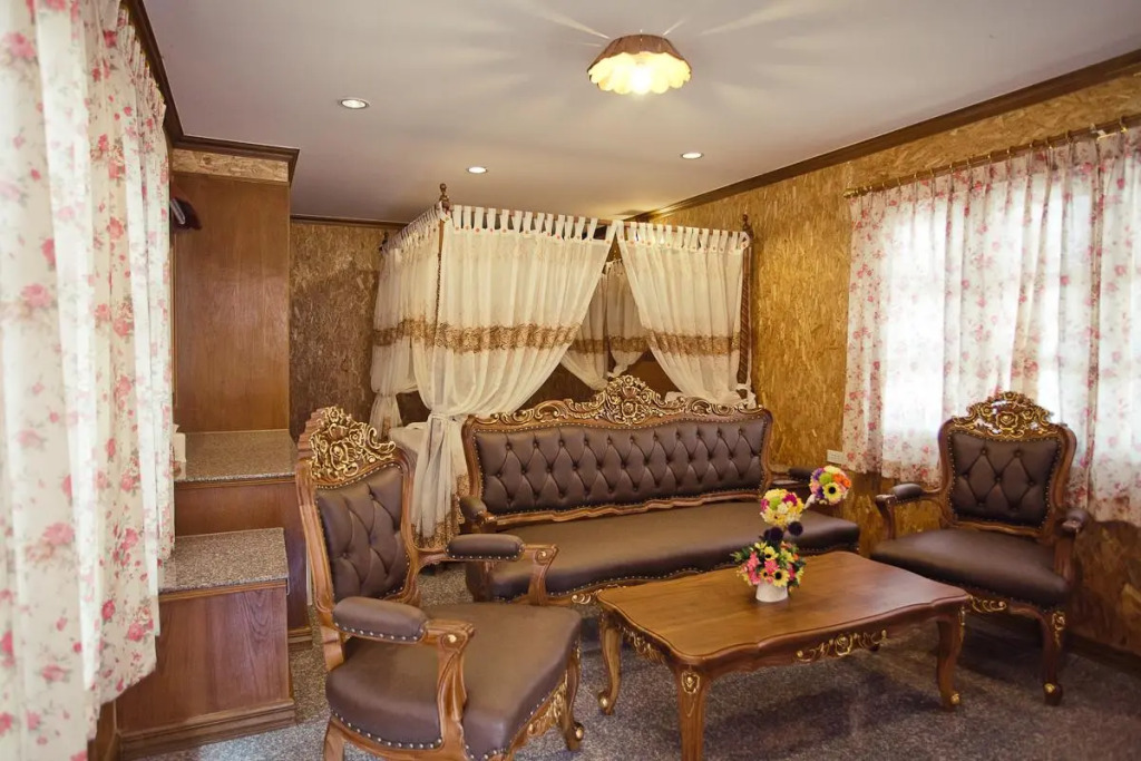 Chatsuree Boutique Resort