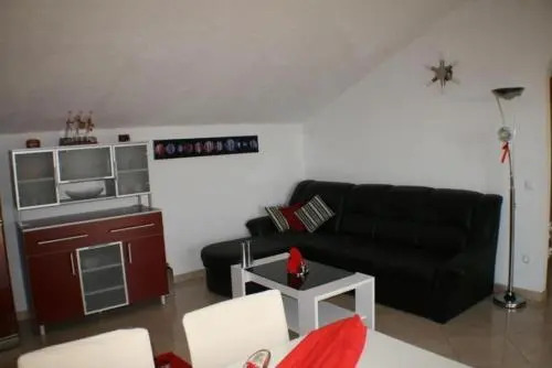 Apartment Bol 34