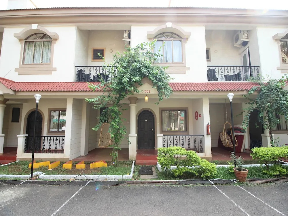 OYO 12904 Home Modern 2BHK Asagaon