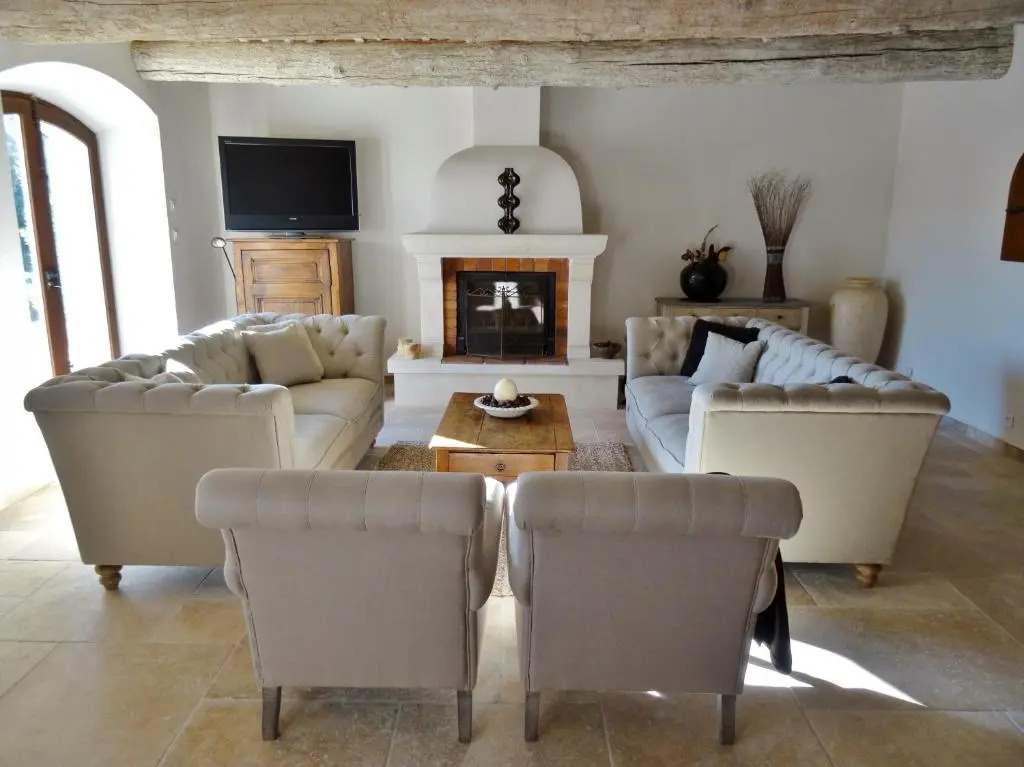 Très beau Mas Provençal avec Piscine Privée Chauffée située aux Vignères, en campagne proche de l'Isle sur La Sorgue au cœur du Luberon, 10 personnes, LS2-259 Alemando
