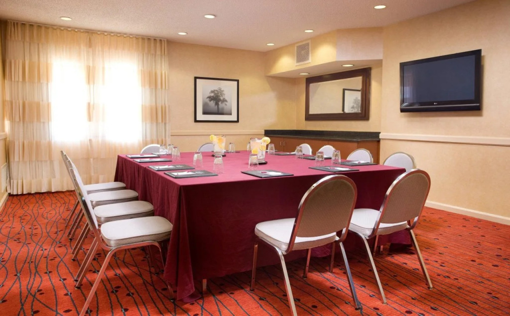 Sonesta ES Suites Carmel Mountain - San Diego