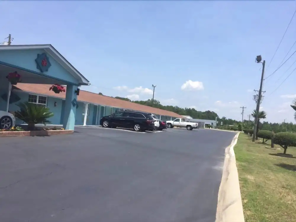 Budget Inn - Laurens