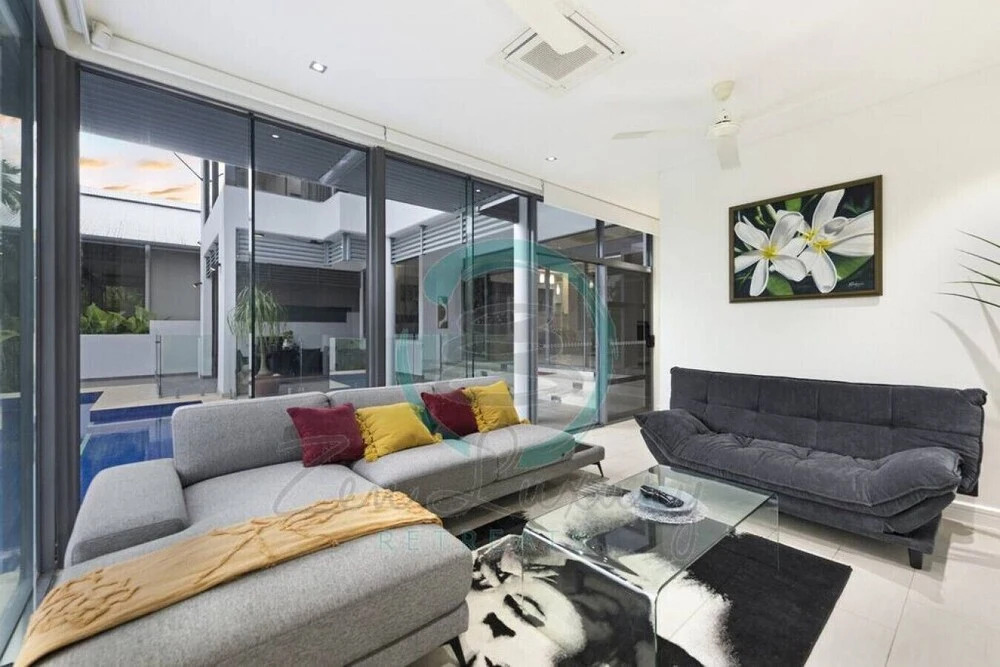 ZENLUX INFINITY - 4BR with Private Pool