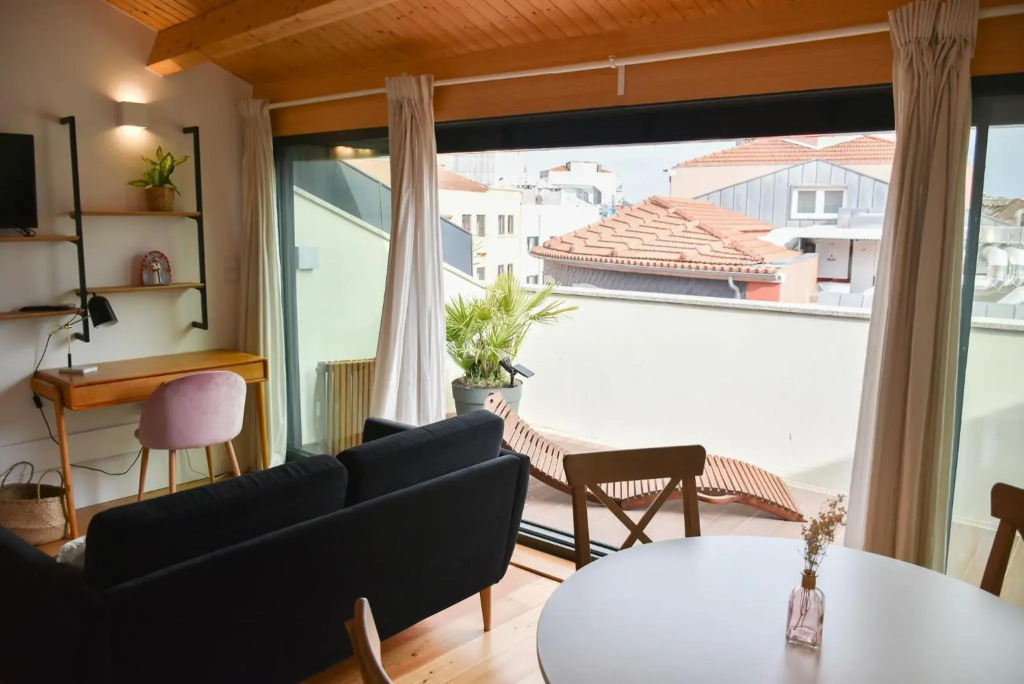 Charmosa penthouse 2 quartos - Batalha - Porto
