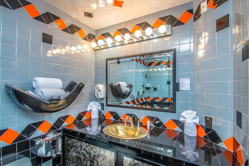 Adventure Suites