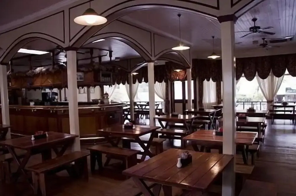 The Royal Hotel