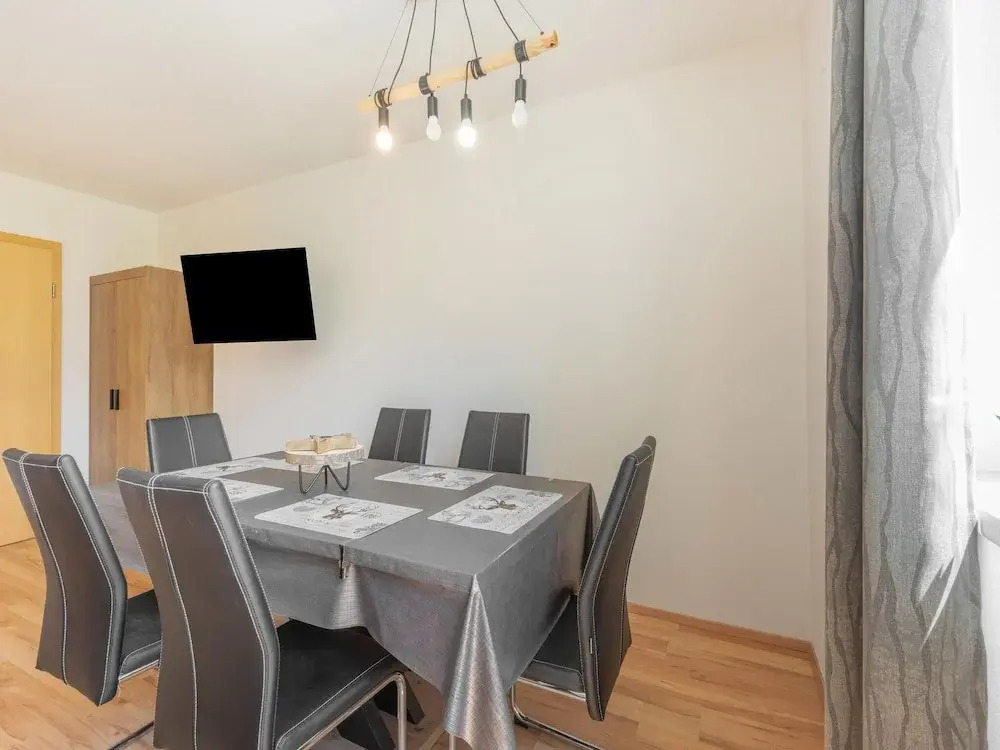 Apartment in Zillertal Near Spieljochbahn