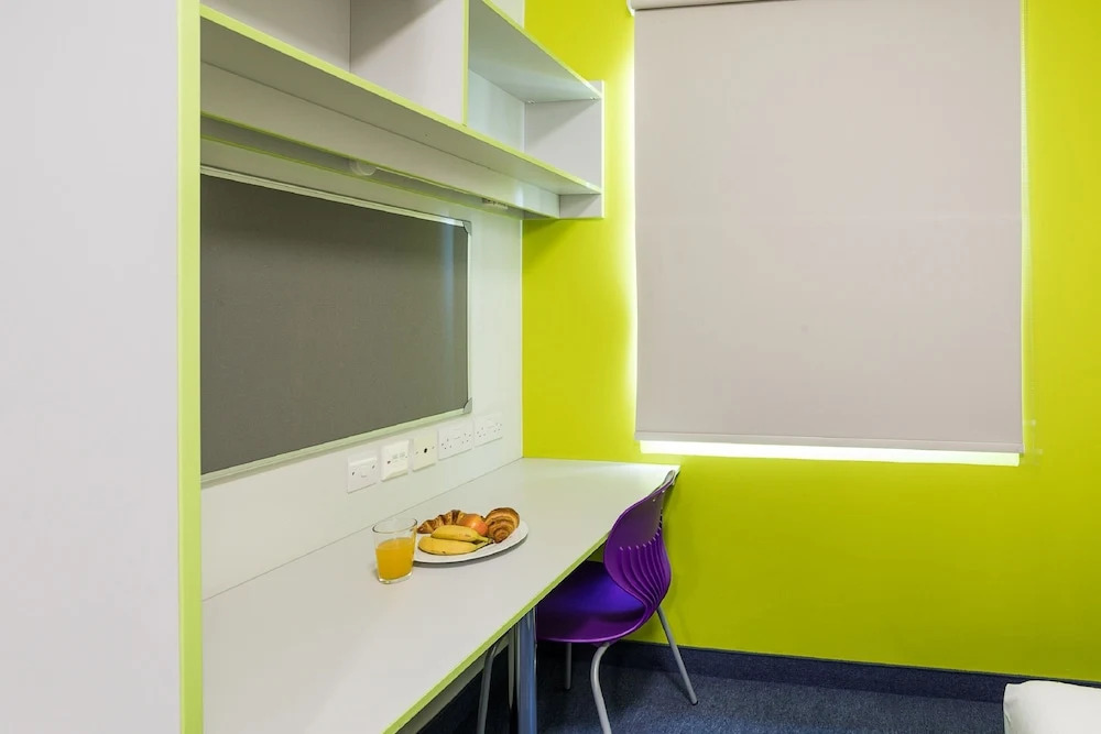 Luxury Rooms & Studios in Newcastle