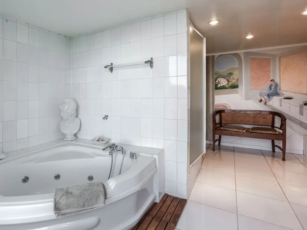 Mediterranean Villa With Panoramic Views of Nice and the Mediterranean Sea