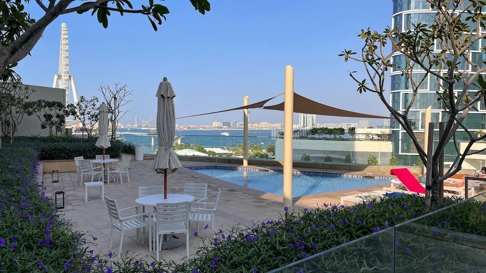 Waves Holiday Home - Jaw-Dropping Sea View From This Comfy Retreat