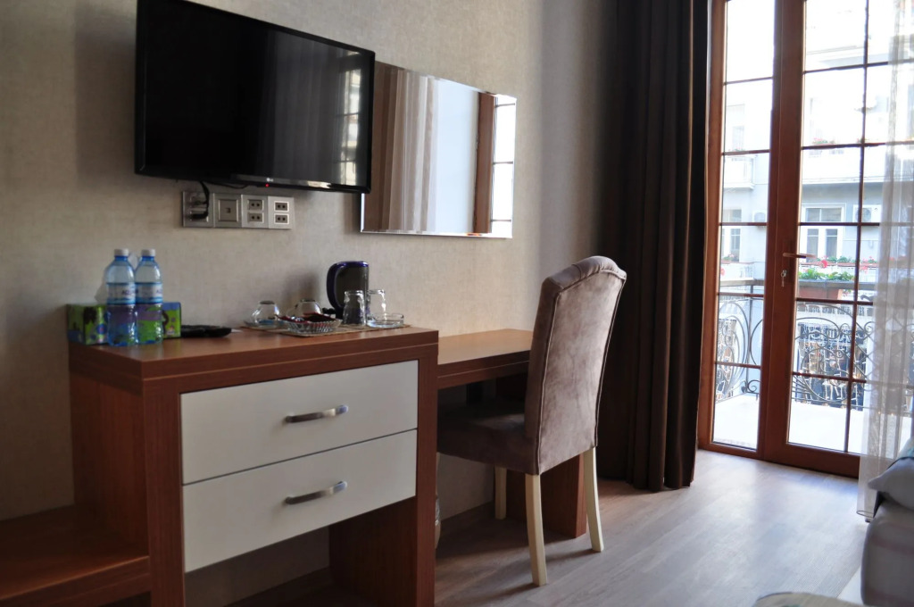 Drop Inn Baku