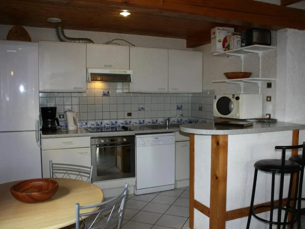 Chalet spacieux à Gérardmer avec terrasse et équipements familiaux - FR-1-589-65