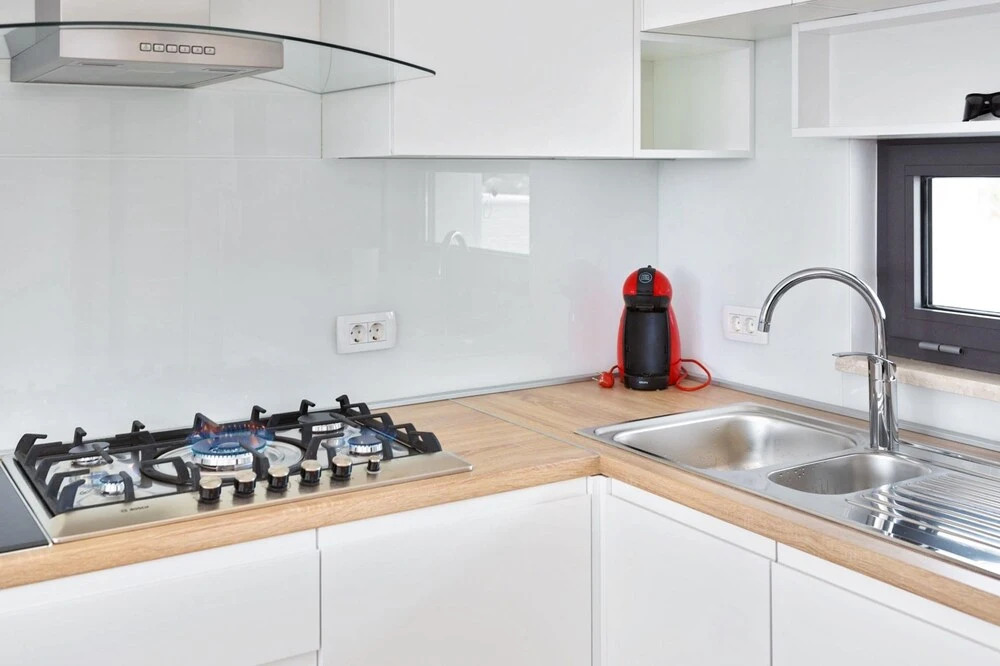A Modern, 3-bedroom House in Vodice With a Swimming Pool and Wifi 800m