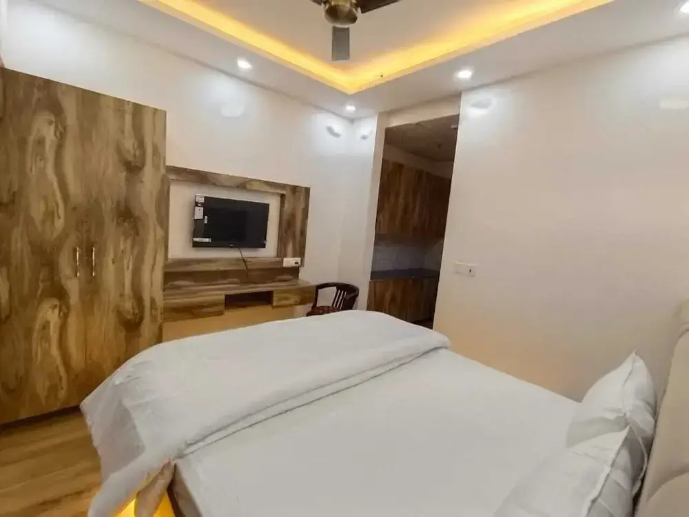 Anantya Inn