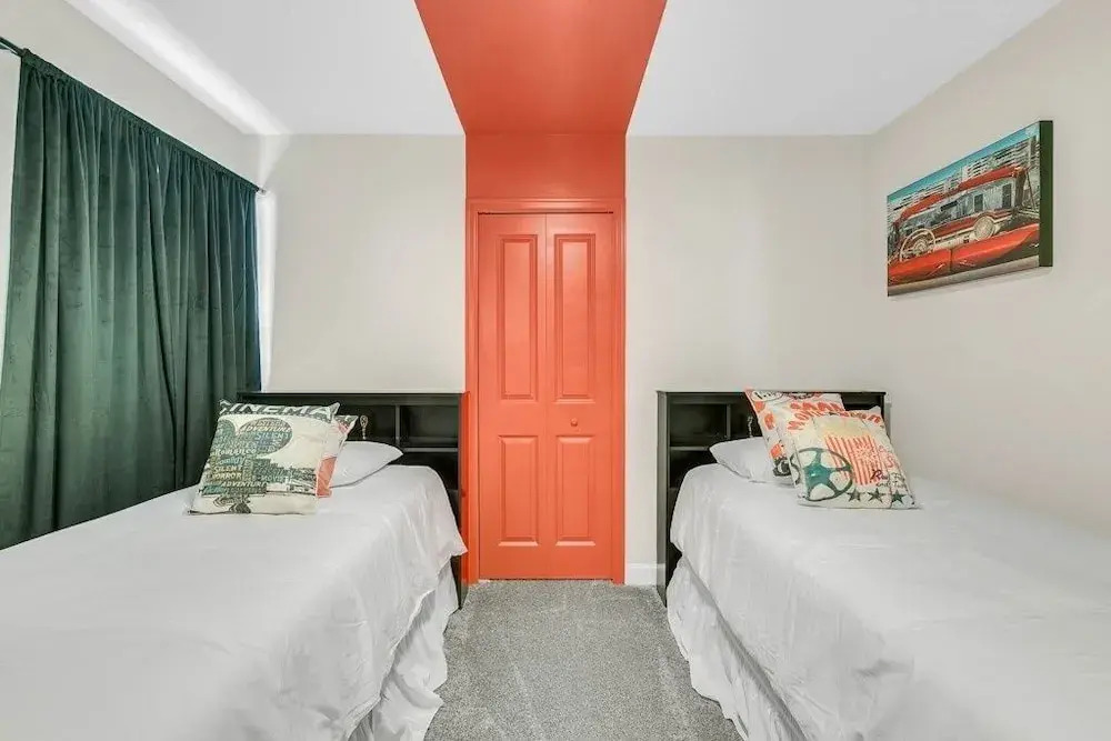 6 Bedrooms S / Storey Lake Home by RedAwning