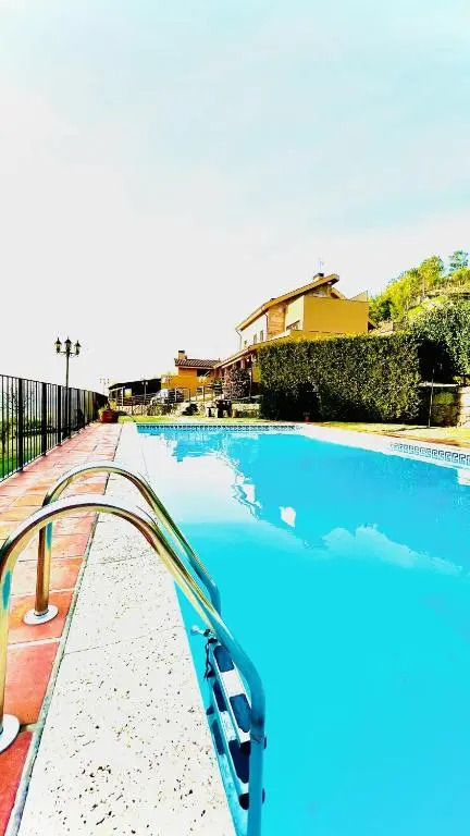 Villa Amarela