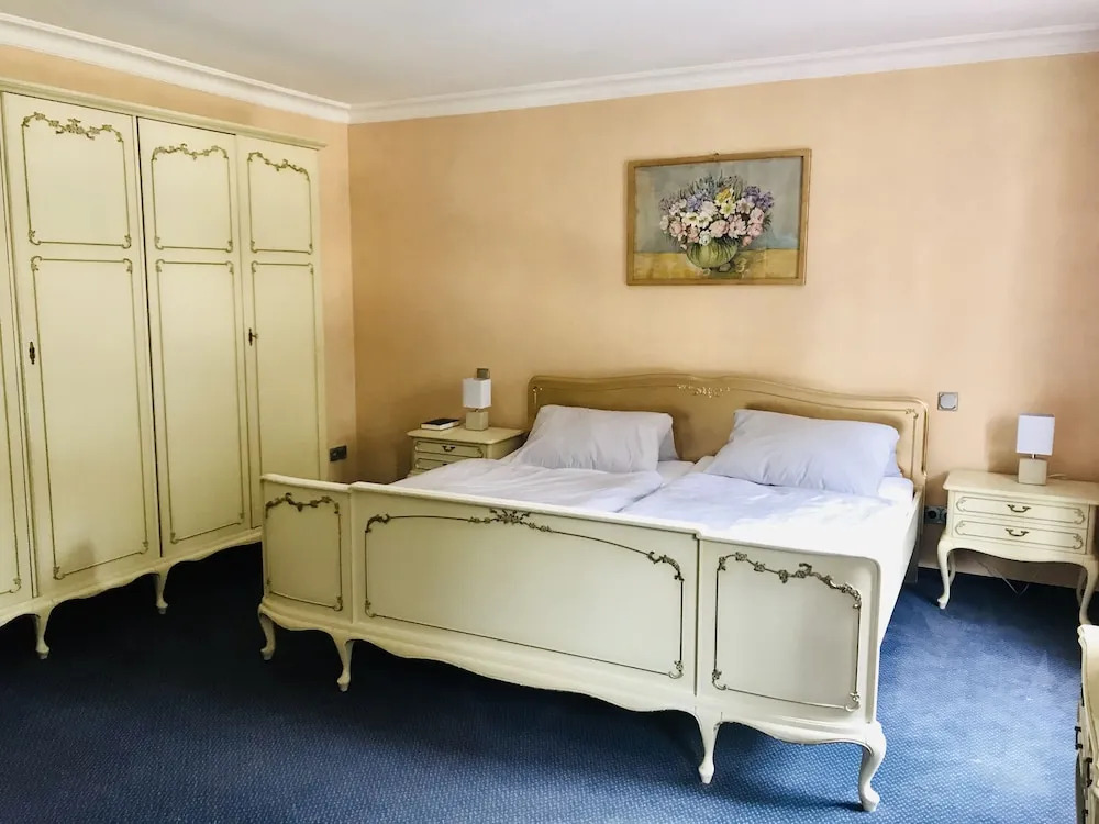 Hotel MALEPARTUS am Kurpark