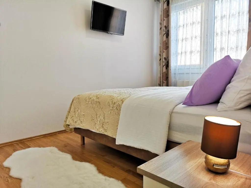 Apartment Mia -V