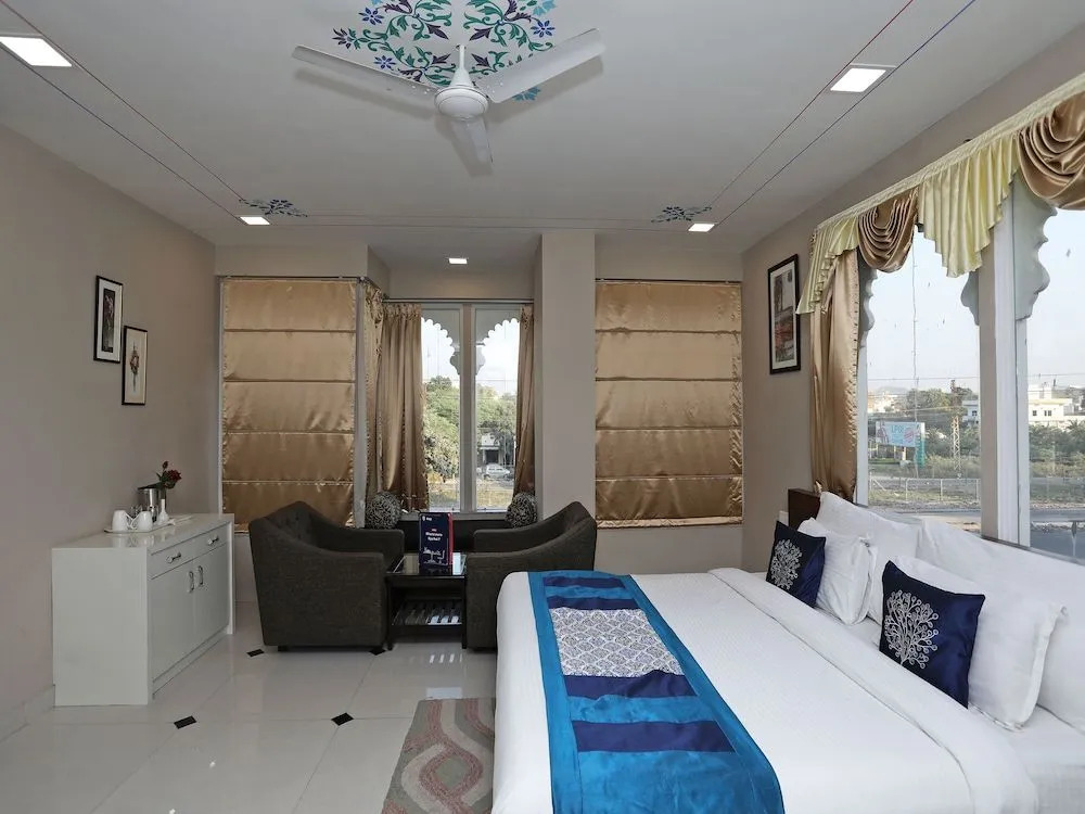 Capital O 9972 Hotel Donachie