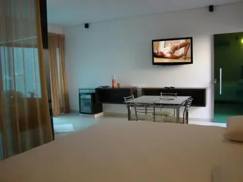 Status Motel Perimetral