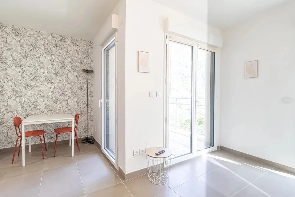 Charming Studio With Parking Near Monaco