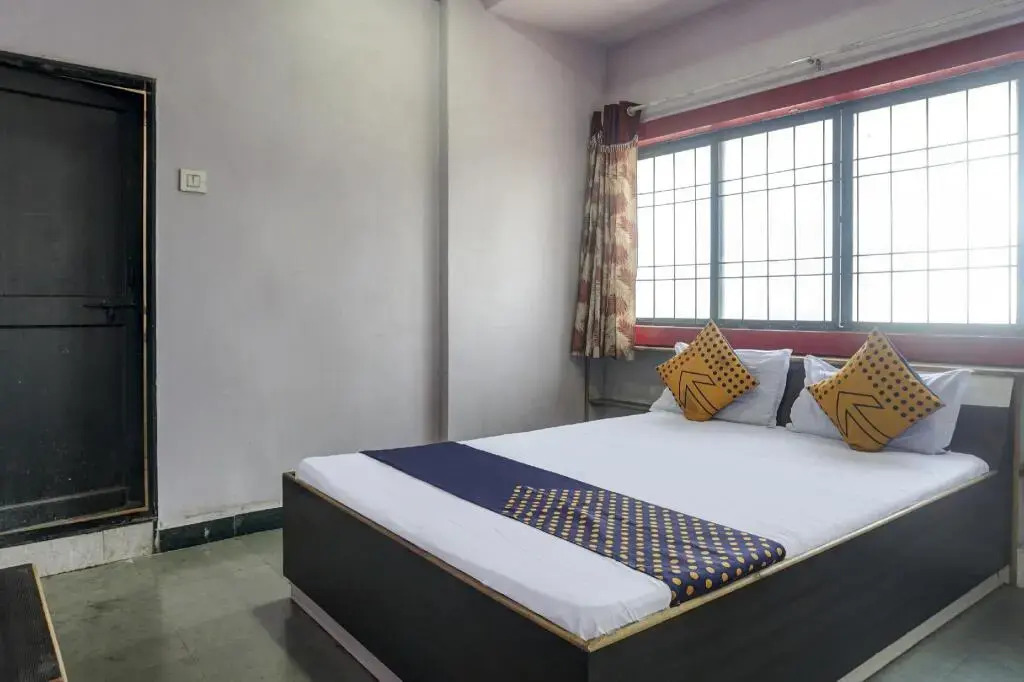Akshay Lodge by OYO Rooms