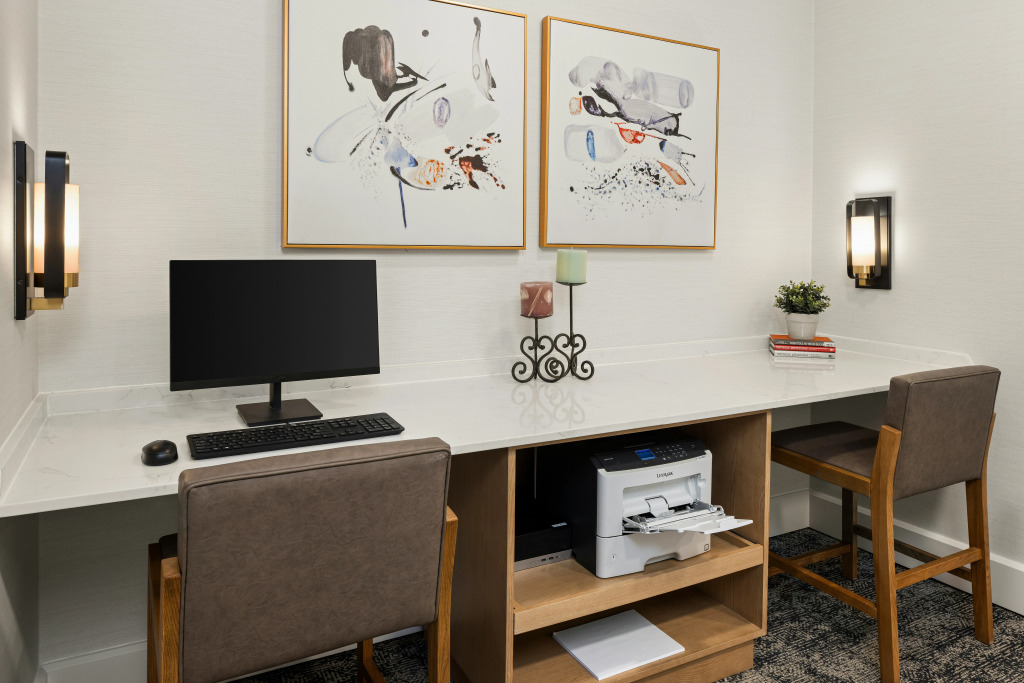 Staybridge Suites MPLS-Maple Grove/Arbor Lakes by IHG