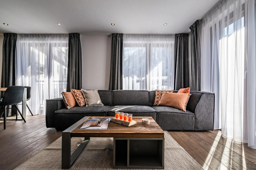 RAVANEL - Luxury apartment with fireplace & Mont Blanc views
