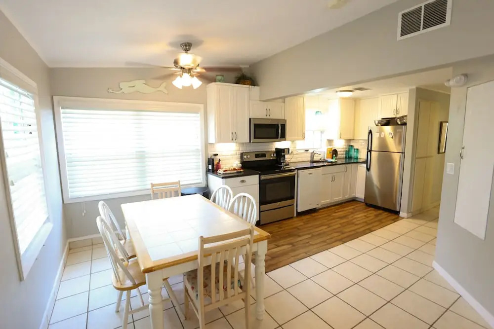 5560 Palmetto