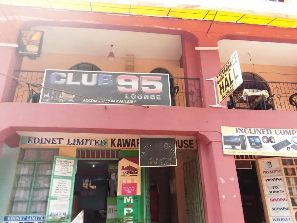 Club 95 Hotel