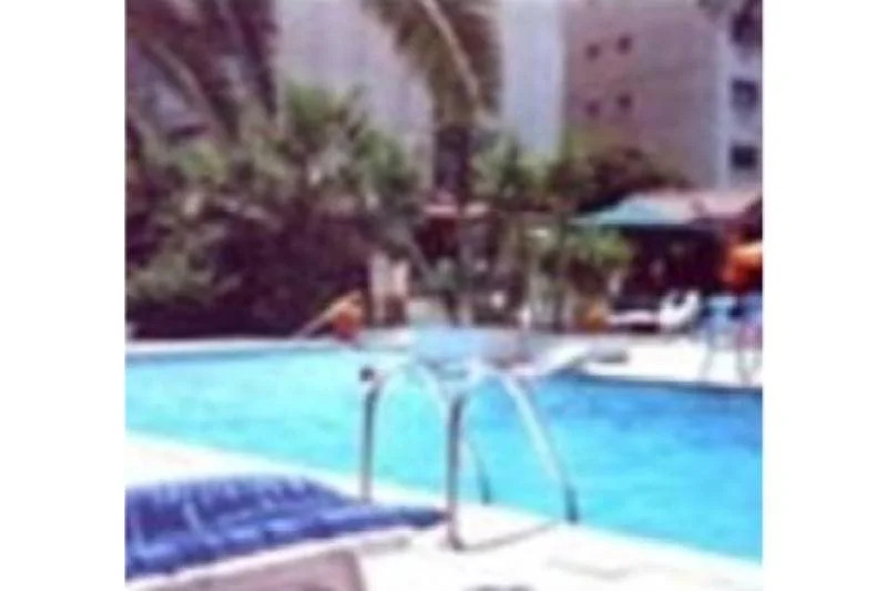 Demero Beach Hotel