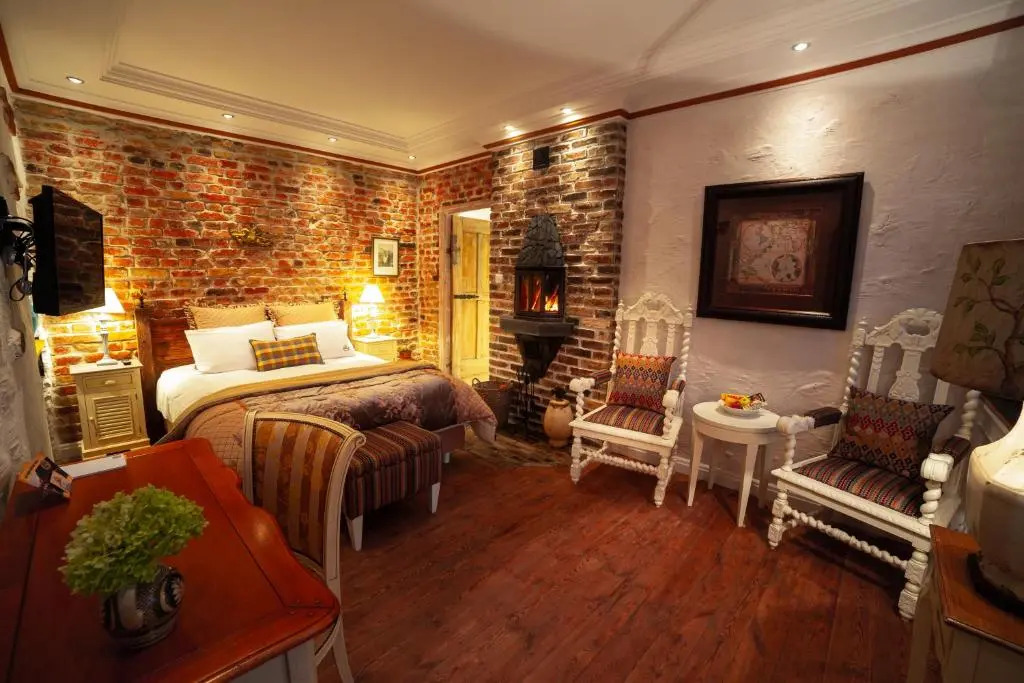 Pauls Fantasia Boutique Suites