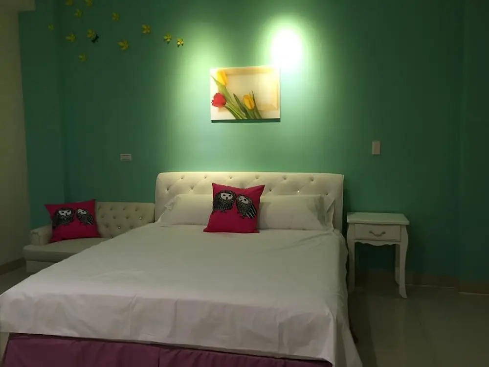Summerle 11 Hostel