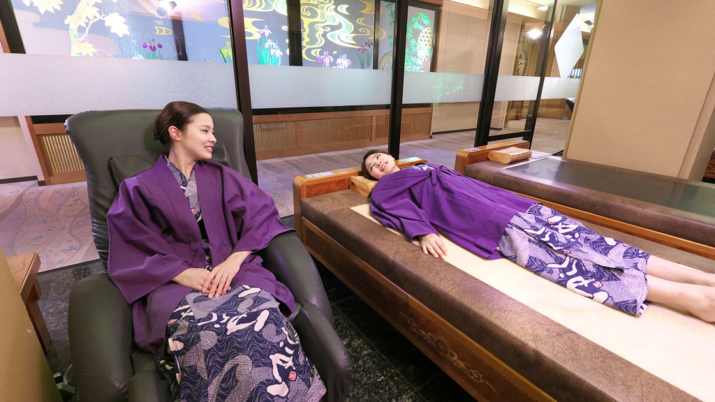 Yuraku Hotel