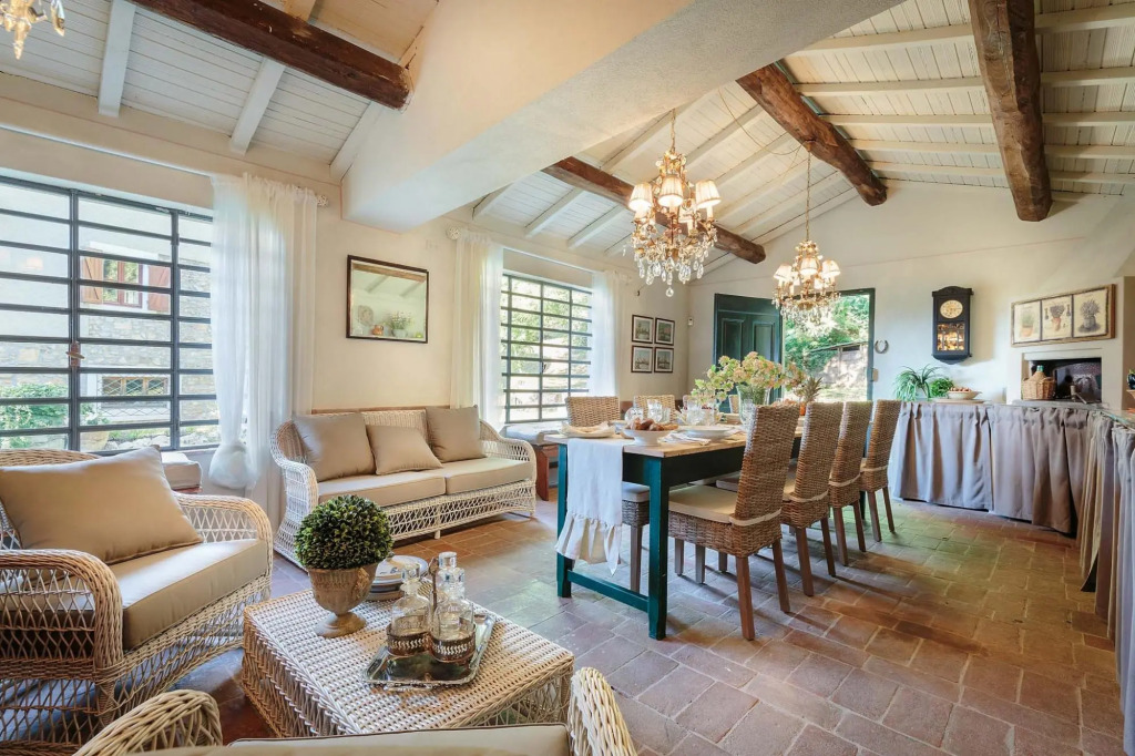 Bocciolo Stone Farmhouse