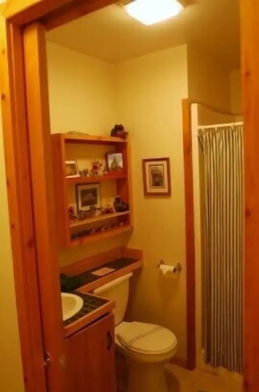 Mt. Baker Lodging Cabin 32 (Sleeps 7)