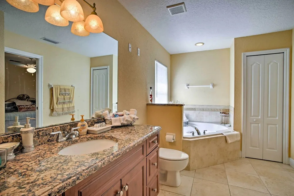 Spacious Port St Lucie Home Near PGA Village