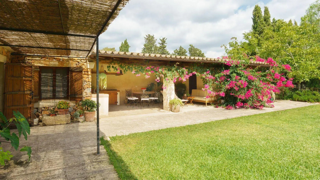 Villa Es Sestadors By homevillas360