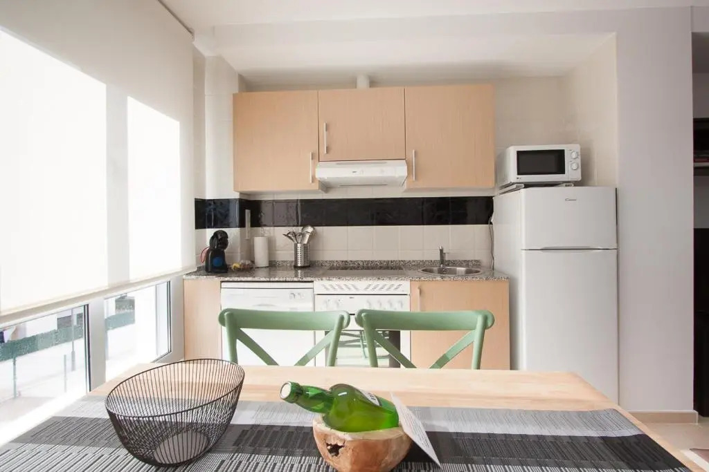 La Piedra L´Osu. Apartamento con piscina. Playa 3 km
