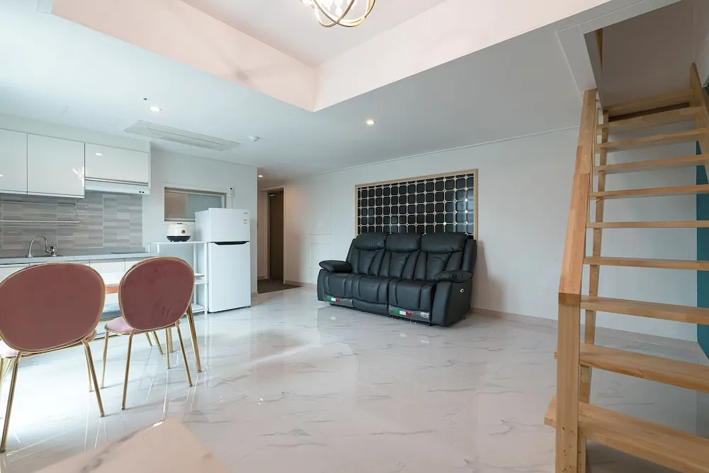 Suncheon Bay Songam S Hotel Pension