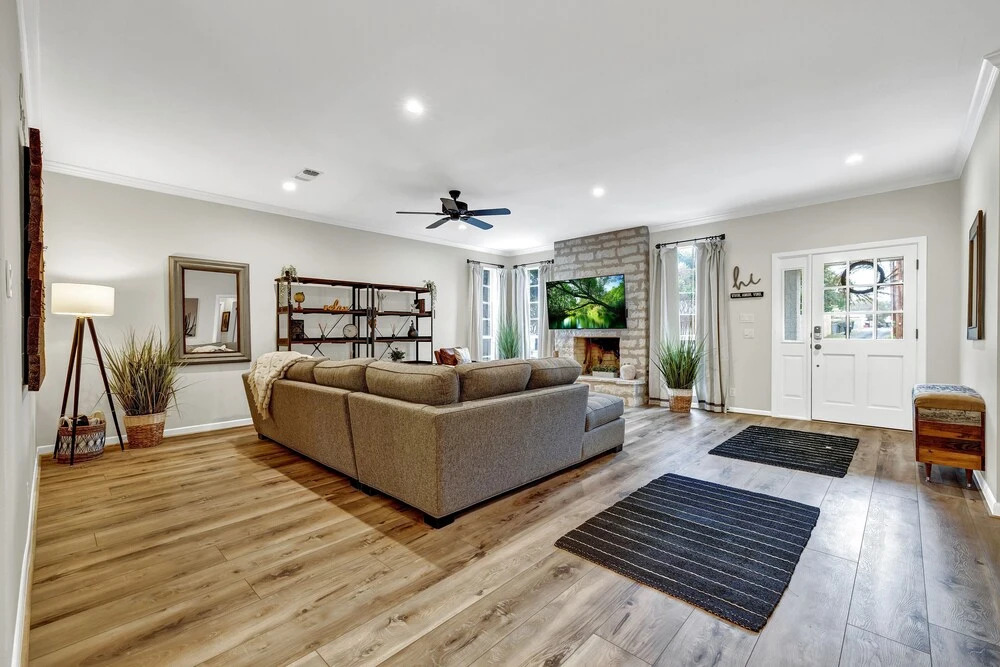 Amazing Haus With Fire Pit! - 2 Mins to Main St!