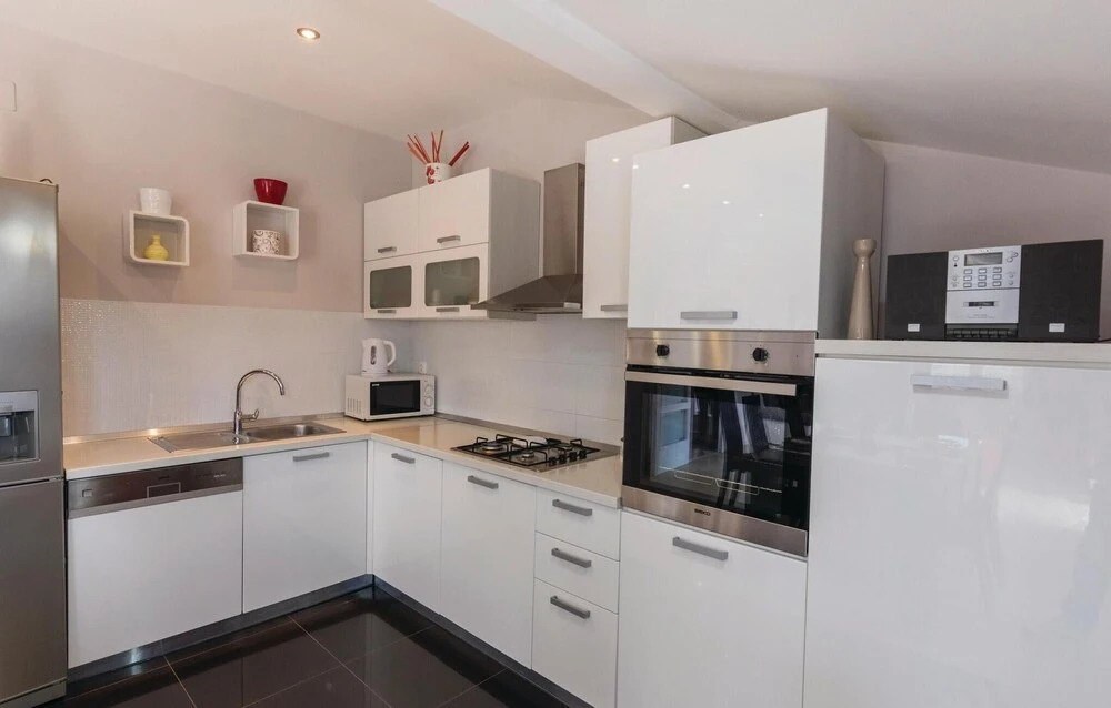 Beautiful Home In Bacina
