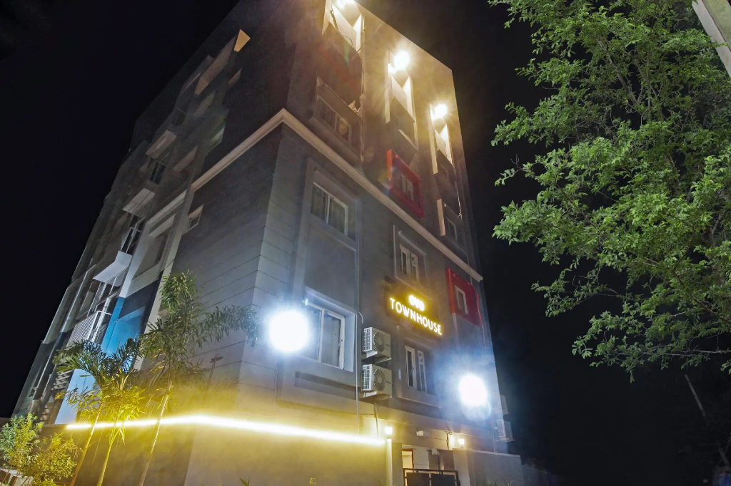 Hotel O SS Skyline