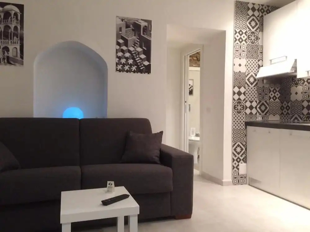 Isoco Guest House