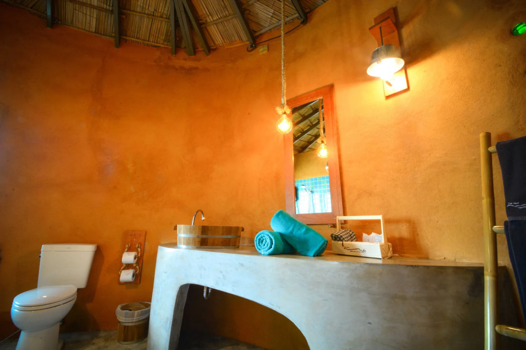 The Mud - Eco Hotel